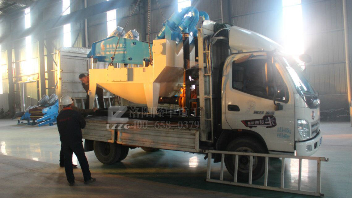 中型<a href=http://www.kaiyuan530.cn/tags/xishahuishouji target=_blank class=infotextkey><a href=//tags/xishahuishouji target=_blank class=infotextkey>細沙回收機</a></a>.jpg