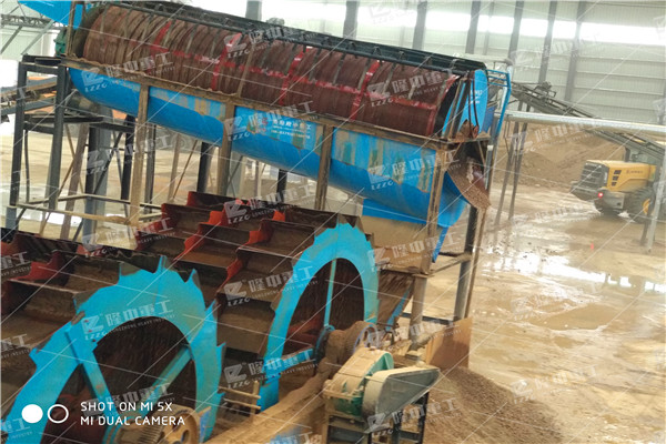 輪斗式<a href=http://www.kaiyuan530.cn/tags/xishaji target=_blank class=infotextkey><a href=//tags/xishaji target=_blank class=infotextkey>洗砂機</a></a>70.jpg