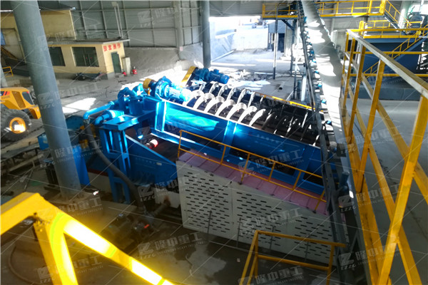 螺旋<a href=http://www.kaiyuan530.cn/tags/xishaji target=_blank class=infotextkey><a href=//tags/xishaji target=_blank class=infotextkey>洗砂機</a></a>11.jpg